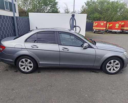 Mercedes-Benz C 180 CGI Automatik BlueEFFICIENCY
