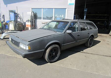 Chevrolet Celebrity Wagon 3.1 Automatik