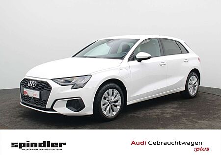 Audi A3 40TFSIe S-tronic/ Connect, ParkAssi