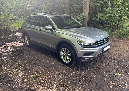 VW Tiguan Allspace Volkswagen 2.0 TDI SCR 4Motion DSG Trendline