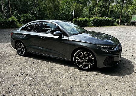 Audi A3 35 TFSI Limousine S tronic S line