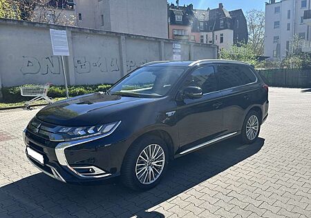 Mitsubishi Outlander 2.4 4WD Plug-In Hybrid Spirit+