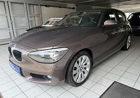 BMW 118 i (F21) LIMOUSINE *ADVANTAGE PLUS*