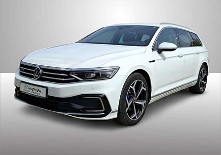 VW Passat Variant Volkswagen GTE 1.4 TSI DSG AZV+CAM+NAVI+MATRIX
