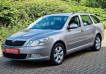 Skoda Octavia Combi Elegance*2HAND*AUTOM105tkm*AHK
