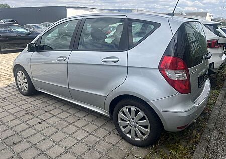 Mercedes-Benz A 200 (169.033)