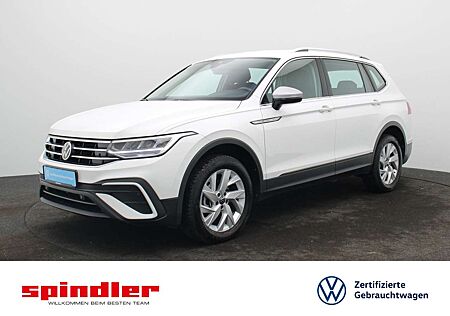 VW Tiguan Allspace Volkswagen Life 2.0 TDI 4M DSG / Navi, LED