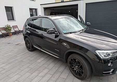 BMW X3 xDrive20d Aut. xLine AHK Klima Teilleder Navi