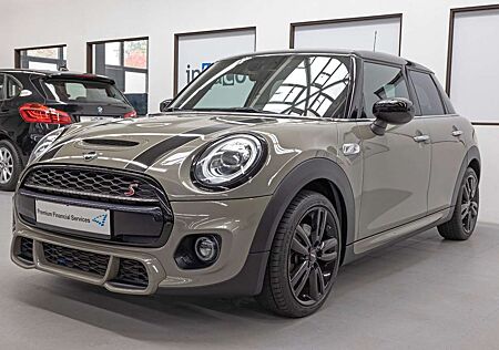 Mini Cooper S JCW Trim LED Klima JCW Sitze H&K uvm!