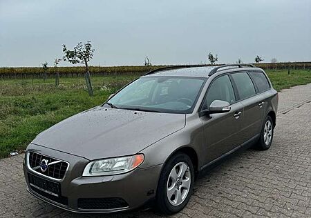 Volvo V70 2.0 flexifeul