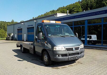 Fiat Ducato Abschleppfahrzeug