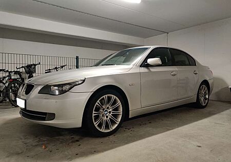 BMW 520d 520 Ed. Lifestyle, ATM, Vieles Neu, Top