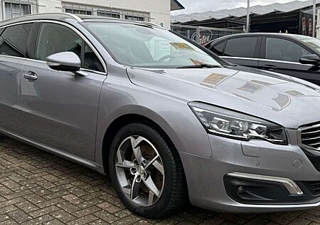 Peugeot 508 2.0BlueHDiAlluLED*NAVI*SHZ*AHK*KAM*H-UP*PANO