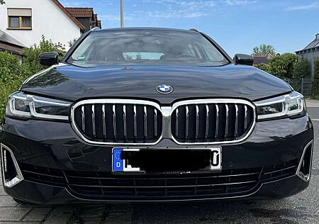 BMW 520d 520 Touring Aut. Luxury Line