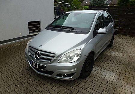 Mercedes-Benz B 180 CDI