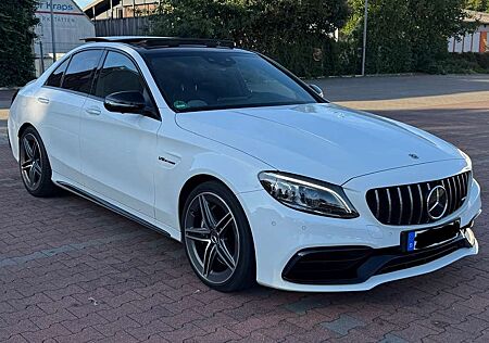 Mercedes-Benz C 63 AMG LED|CARPLAY|PANO|MEMORY|360*KAMERA|BURMESTER