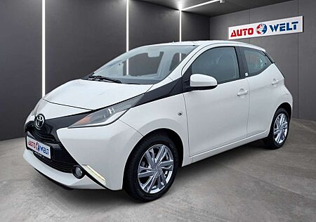 Toyota Others AYGO x-play touch 1.0VVT Klima Kamera Tempomat