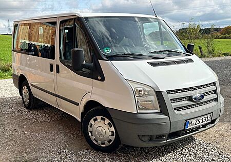 Ford Transit Wohnmobilzulassung, sehr guter Zustand !