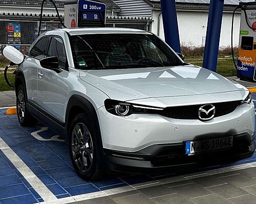 Mazda MX-30 MX-30 e-SKYACTIV FIRST EDITION
