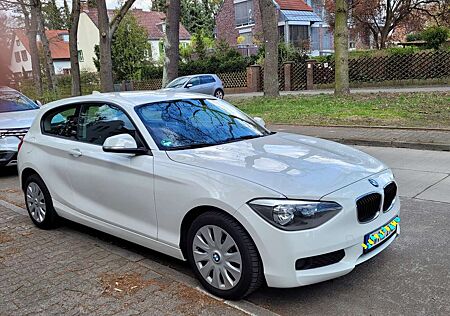 BMW 114i 114 Sport Line
