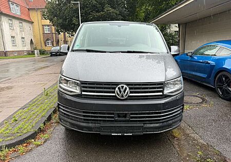 VW T6 Transporter Volkswagen T6 Multivan Highline 4Mo Leder Kam TV ACC LED