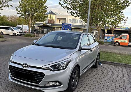 Hyundai i20 blue 1.0 T-GDI Style