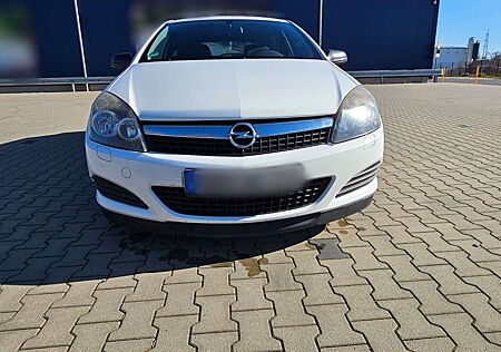 Opel Astra GTC 1.4 Edition