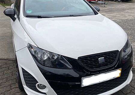 Seat Ibiza * Bocanegra * Euro 5 * TÜV Neu * Automatik * FR *