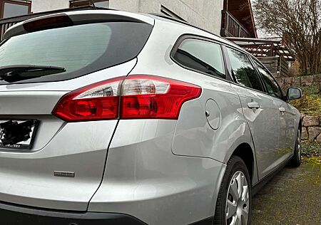 Ford Focus Turnier Diesel Turnier 1.6 TDCi Start-Stopp