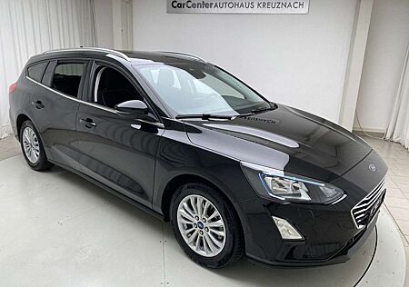 Ford Focus Turnier 1.0 EcoBoost Automatik Titanium X