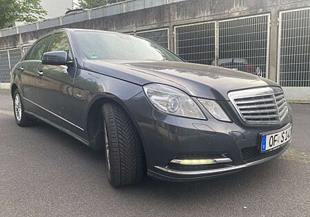 Mercedes-Benz E 200 CDI BlueEFFICIENCY