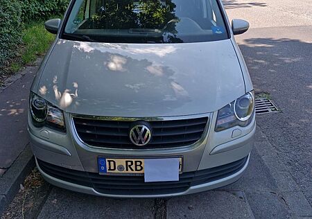 VW Touran Volkswagen 1.9TDI Traveller Bluemotion 105