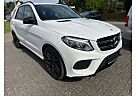 Mercedes-Benz GLE 350 d 4Matic AMG Line Black & Wight