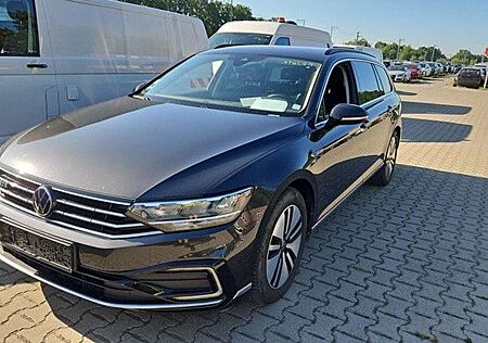 VW Passat Variant Volkswagen GTE