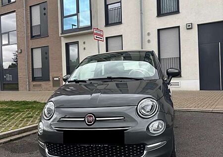 Fiat 500 Cabrio Lounge mit Allwetterreifen