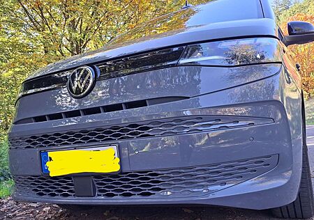 VW T7 Multivan Volkswagen Multivan Kurz