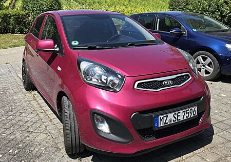 Kia Picanto 1.0 Attract