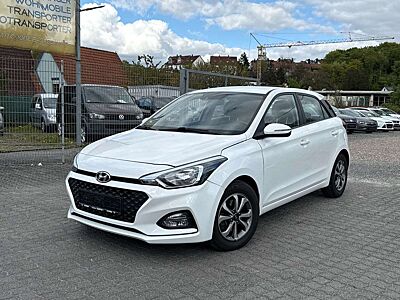 Hyundai i20 Turbo GDI Automatik Navi Kamera Klima TüvNeu