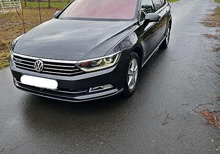 VW Passat Variant Volkswagen 2.0 TDI SCR 4Motion DSG Highline