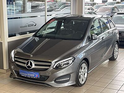 Mercedes-Benz B 200 Urban Autom T-Leder Navi AHK Sitzhzg LED