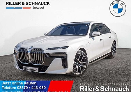 BMW 750 e xDrive M-Sport SITZBELÜFTUNG PANO 360°