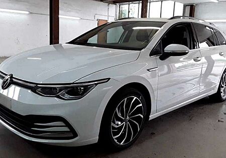 VW Golf Volkswagen VIII Variant Style eTSI *IQ Light*AHK*DSG*