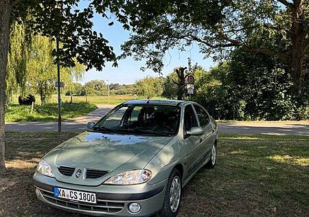 Renault Megane 1.6 RXi