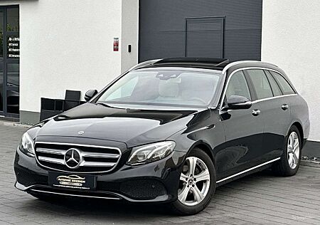 Mercedes-Benz E 220 d T*AVANTGARDE*9G*COMAND*LEDER*ACC+*AHK*