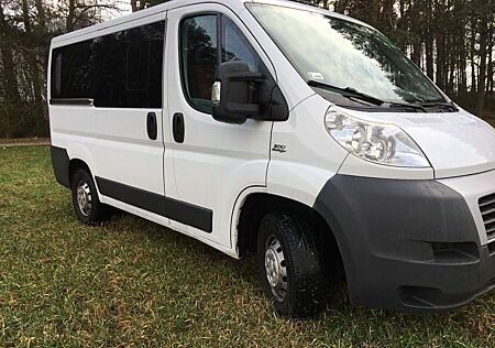 Fiat Ducato L1H1 250.4Y2.0 teilverglast 9 osobowy