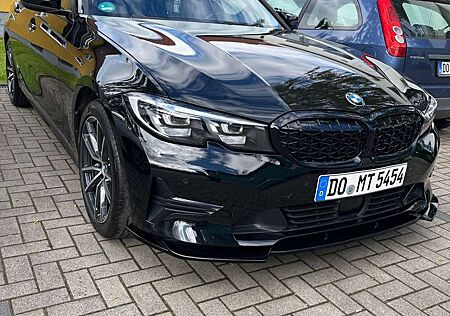 BMW 320d 320 Sport (AUTOPILOT )