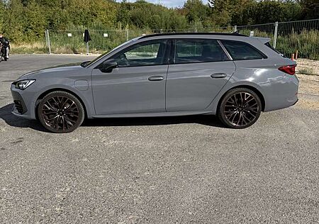 Cupra Leon e-Hybrid