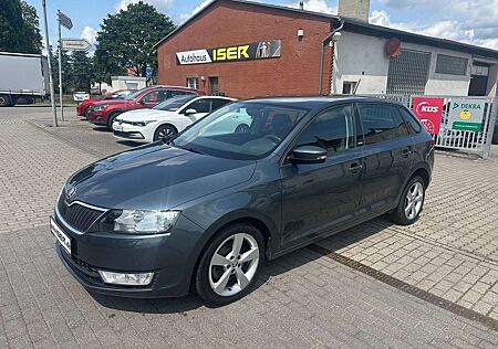 Skoda Rapid /Spaceback Joy 1. Hand, AHK. Einparkhilfe 1,6 TDI