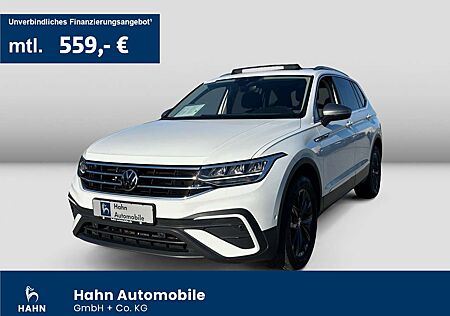VW Tiguan Allspace Volkswagen 2.0TDI DSG 4Motion Pano AHK DCC