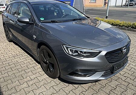 Opel Insignia ST 1.5 Turbo OPC Line*LED*HUD*ACC*